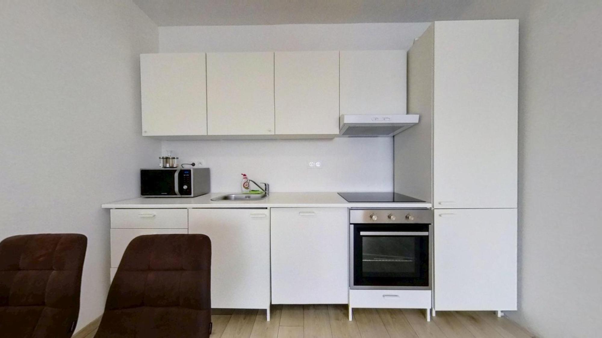 Air-Conditioned 2 Room Apartment, With Terrace, Rovinka, 302 Dış mekan fotoğraf